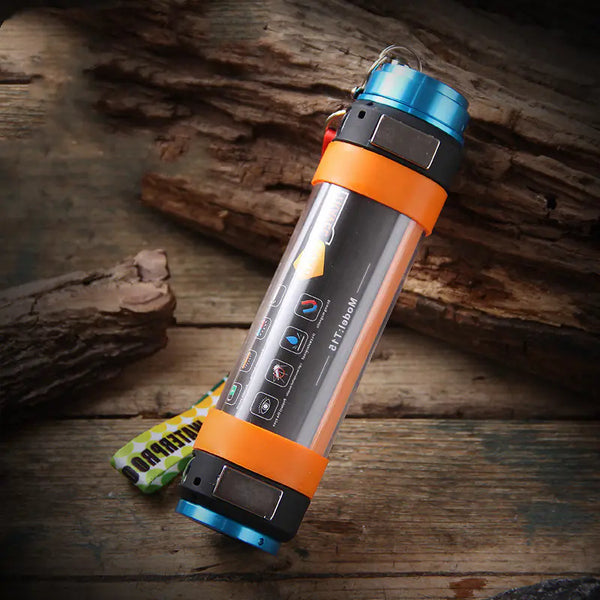 Wiederaufladbare LED-Campinglaterne mit magnetischem Fuß