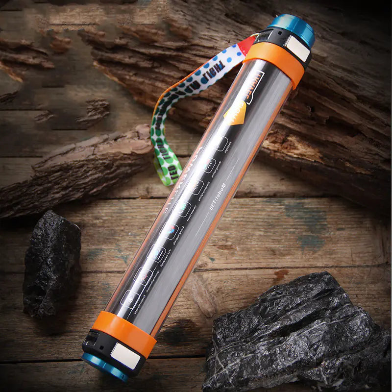 Wiederaufladbare LED-Campinglaterne mit magnetischem Fuß